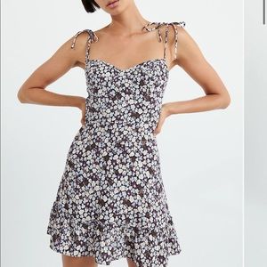 Aritzia Sunday best maxwell dress size s